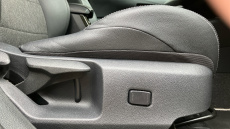 Toyota Corolla 1.8 VVT-i Hybrid Design 5dr CVT Hybrid Hatchback